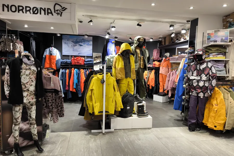 Ski rental Val Thorens Intersport Peclet